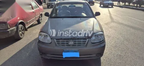 هيونداي فيرنا 2007 رمادي مستعملة للبيع - 4