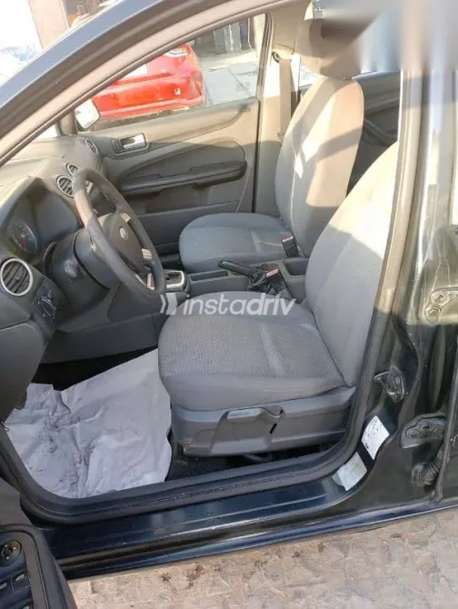 فورد فوكس 2006 أسود مستعملة للبيع - 7