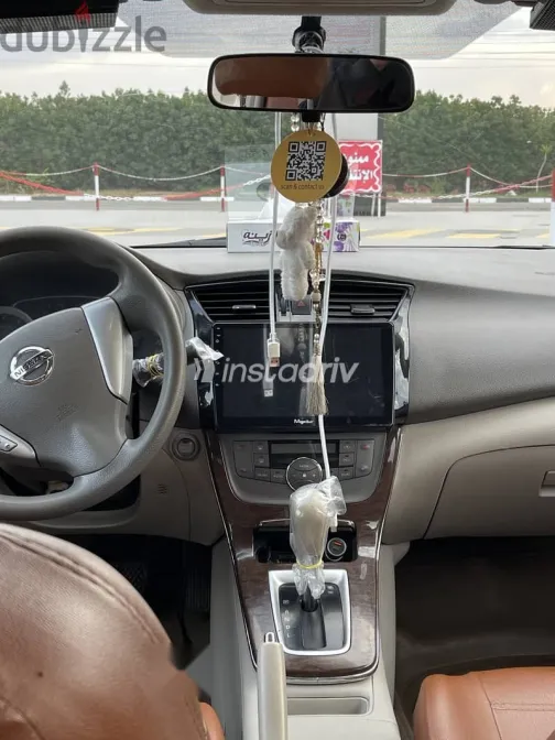 Nissan Sentra 2016 Gold Used for Sale - 6