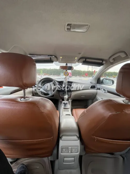 Nissan Sentra 2016 Gold Used for Sale - 7