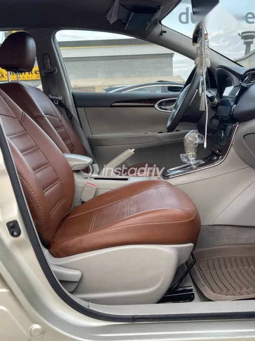 Nissan Sentra 2016 Gold Used for Sale - 9