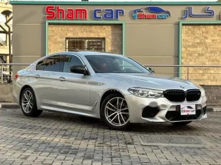 بي ام دبليو 520 2019 فضي مستعملة للبيع