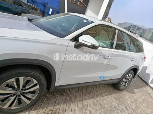 سكودا كودياك 2026 أبيض جديدة للبيع - 3