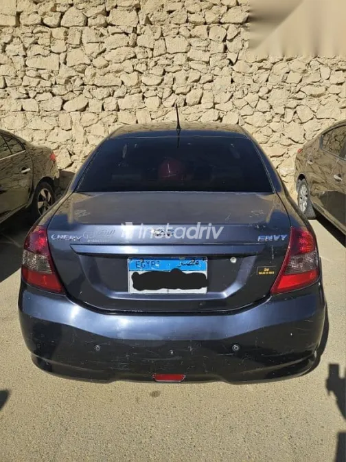 شيرى انفى 2017 رمادي مستعملة للبيع - 3