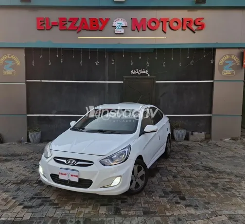 هيونداي اكسنت RB 2012 أبيض مستعملة للبيع - 3