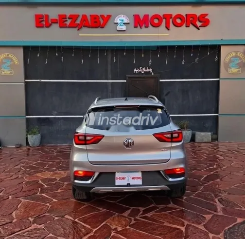 ام جى ZS 2025 أبيض مستعملة للبيع - 3