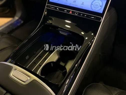 مرسيدس S500 مايباخ 2022 أبيض مستعملة للبيع - 2