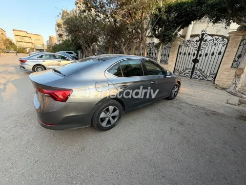 Skoda Octavia 2022 White Used for Sale - 1
