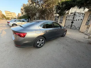 سكودا اوكتافيا 2022 أبيض مستعملة للبيع