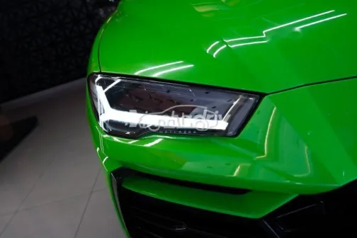 Lamborghini Urus 2021 Green Used for Sale - 4