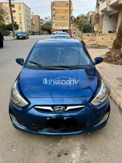 هيونداي اكسنت RB 2017 أزرق مستعملة للبيع - 2