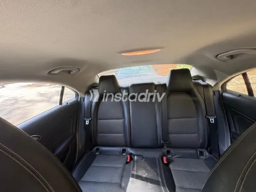 مرسيدس CLA 180 2016 أبيض مستعملة للبيع - 6