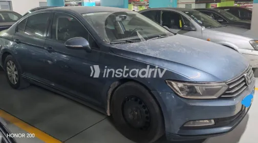 فولكس فاغن باسات 2019 أبيض مستعملة للبيع - 3