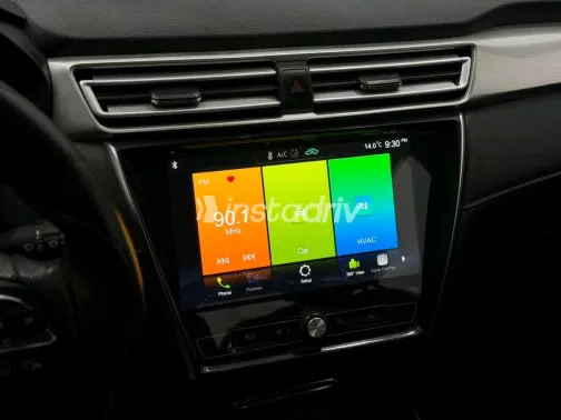 ام جى 5 2020 أبيض مستعملة للبيع - 1