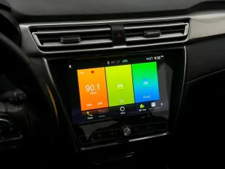 ام جى 5 2020 أبيض مستعملة للبيع