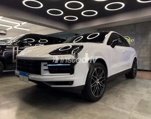 Porsche Cayenne 2024 White Used for Sale - 1