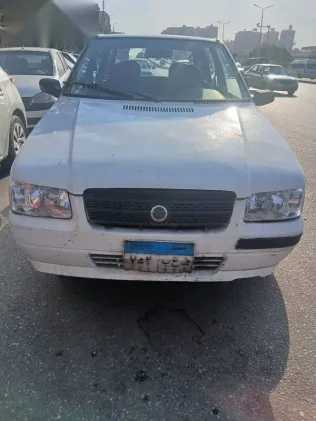 فيات اونو 2006 أبيض مستعملة للبيع