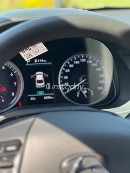 Hyundai Elantra 2026 Gray Used for Sale - 5