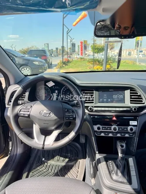 Hyundai Elantra 2026 Gray Used for Sale - 7