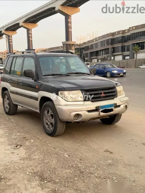 Mitsubishi Montero 2002 Dark Blue Used for Sale - 2