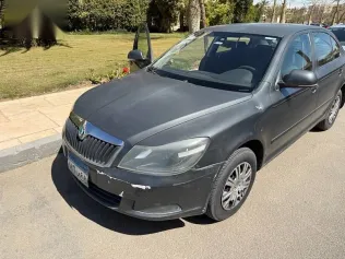 سكودا فانتازيا 2013 رمادي مستعملة للبيع