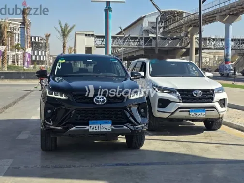 تويوتا فورتشنر 2025 أسود مستعملة للبيع - 7