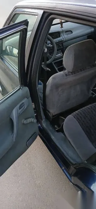 سكودا فيليشيا 1997 أزرق غامق مستعملة للبيع