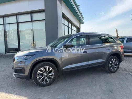 سكودا كودياك 2024 فضي مستعملة للبيع - 3