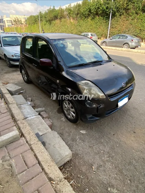 دايهاتسو سيريون 2010 أبيض مستعملة للبيع - 3