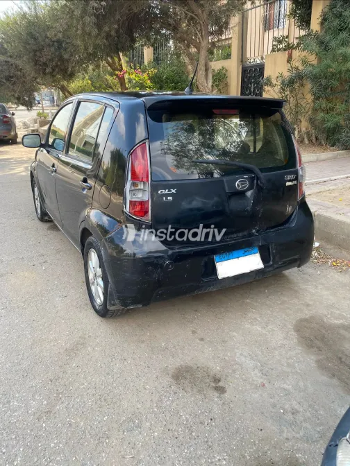 دايهاتسو سيريون 2010 أبيض مستعملة للبيع - 4