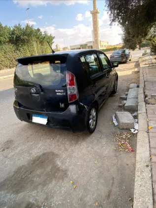 دايهاتسو سيريون 2010 أبيض مستعملة للبيع