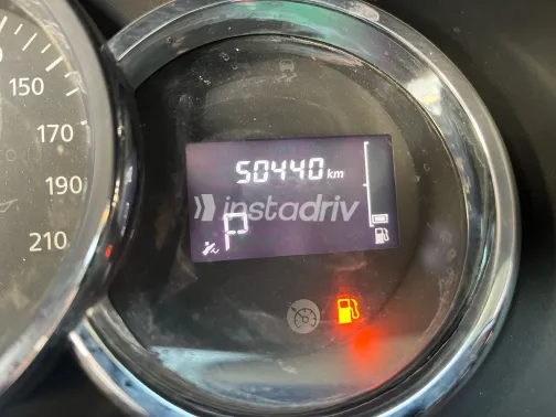 Renault Sandero 2017 White Used for Sale - 5