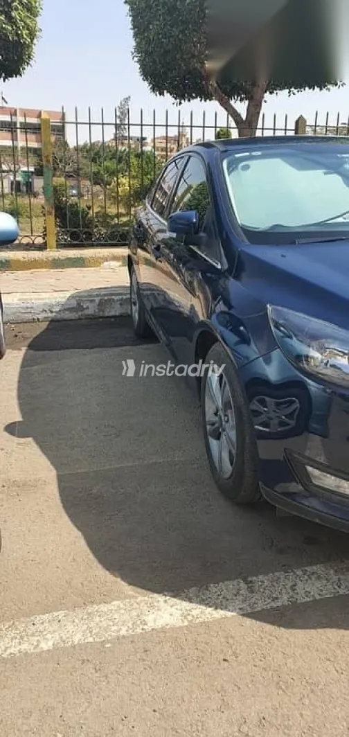 Ford Focus 2017 Dark Blue Used for Sale - 1