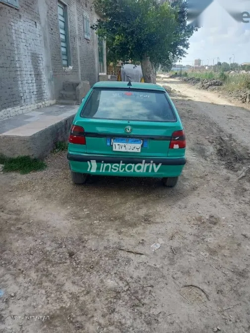 سكودا فيليشيا 1995 أخضر مستعملة للبيع - 1