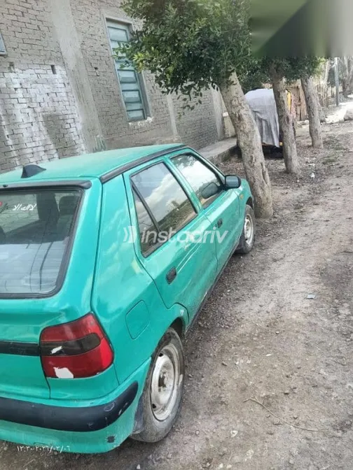 سكودا فيليشيا 1995 أخضر مستعملة للبيع - 4