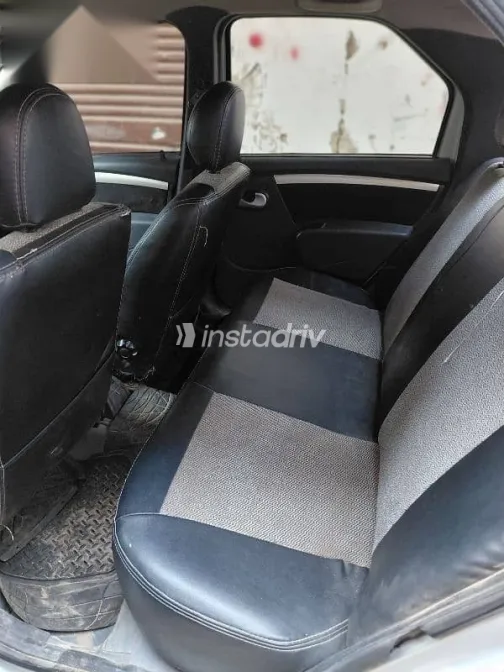 رينو لوجان 2014 فضي مستعملة للبيع - 6