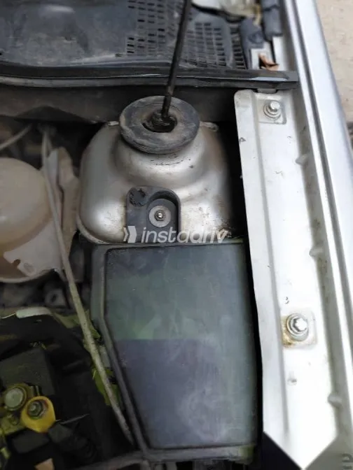 رينو لوجان 2014 فضي مستعملة للبيع - 7