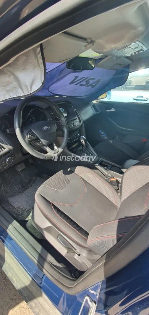 فورد فوكس 2017 أبيض مستعملة للبيع - 5