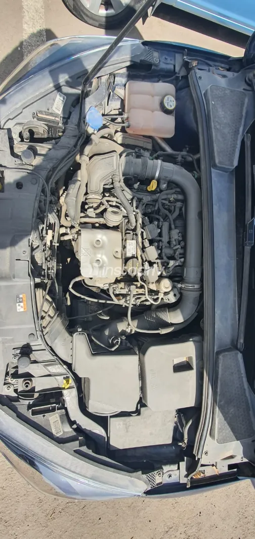 فورد فوكس 2017 أبيض مستعملة للبيع - 6