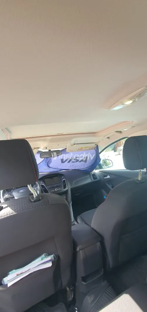 فورد فوكس 2017 أبيض مستعملة للبيع - 9