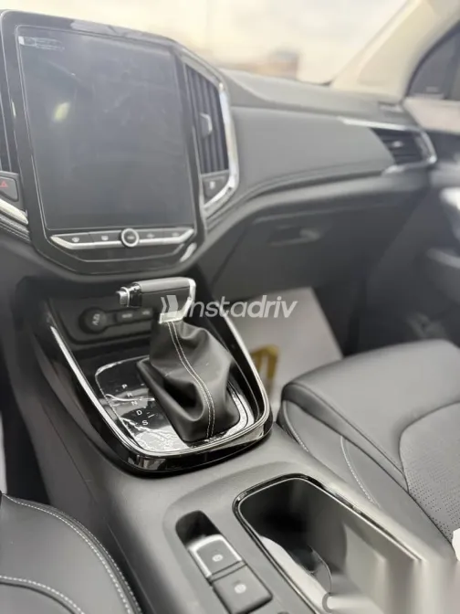 Chevrolet Captiva 2026 Gray New for Sale - 8