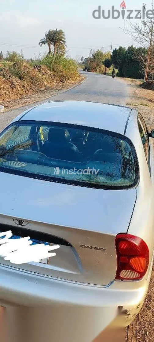 دايو لانوس 2000 فضي مستعملة للبيع - 2