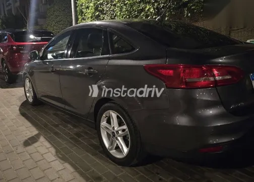 Ford Focus 2018 Gray Used for Sale - 2
