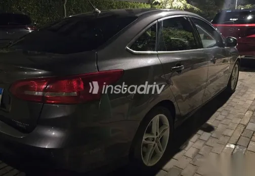 Ford Focus 2018 Gray Used for Sale - 4