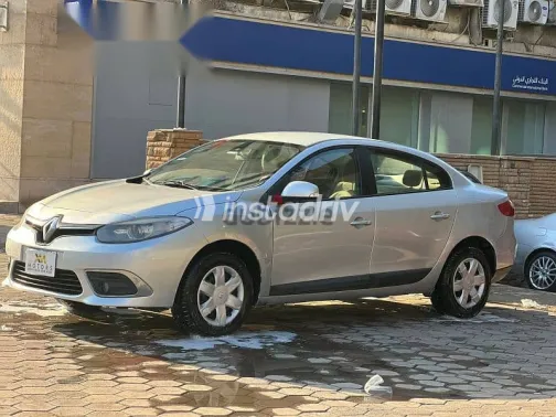 Renault Fluence 2015 Silver Used for Sale - 3