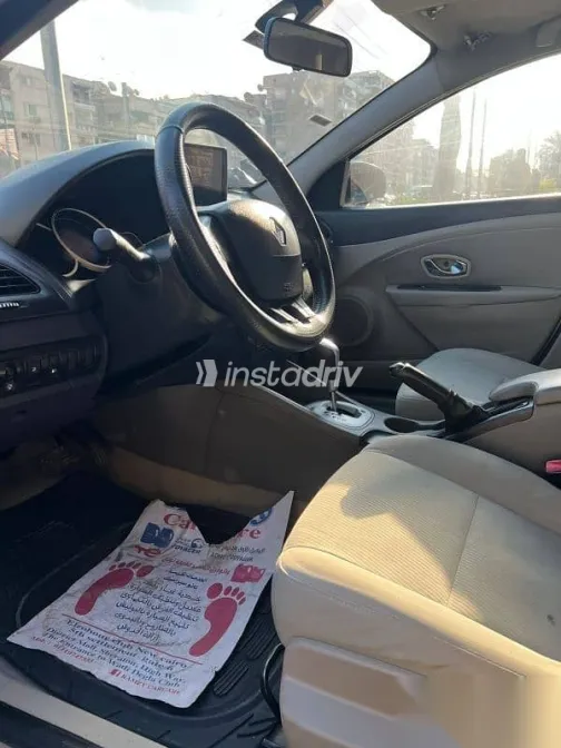 Renault Fluence 2015 Silver Used for Sale - 5