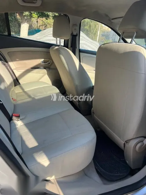 Renault Fluence 2015 Silver Used for Sale - 7