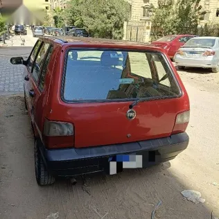 فيات اونو 2007 أحمر مستعملة للبيع
