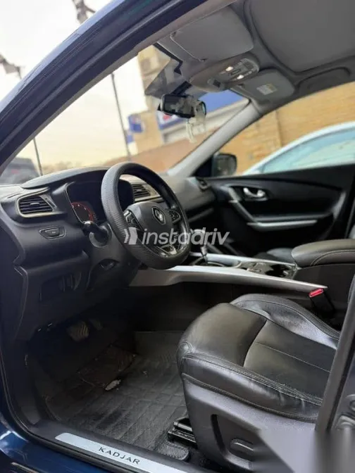 Renault Kadjar 2017 Dark Blue Used for Sale - 4