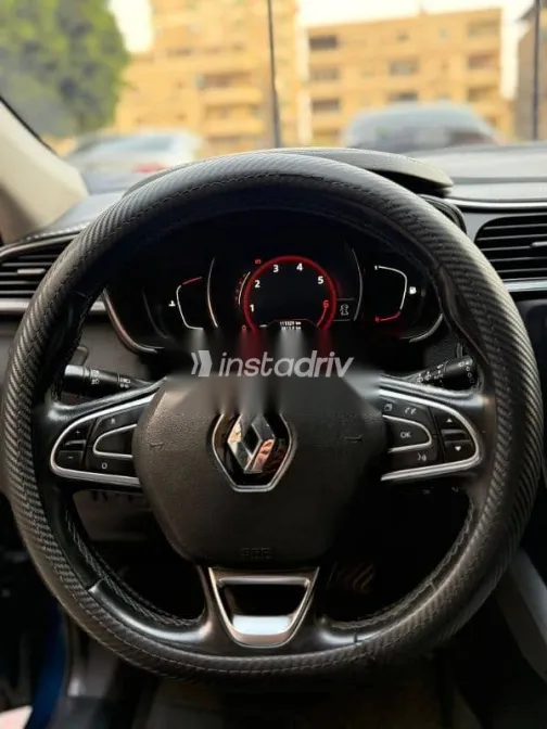 Renault Kadjar 2017 Dark Blue Used for Sale - 5